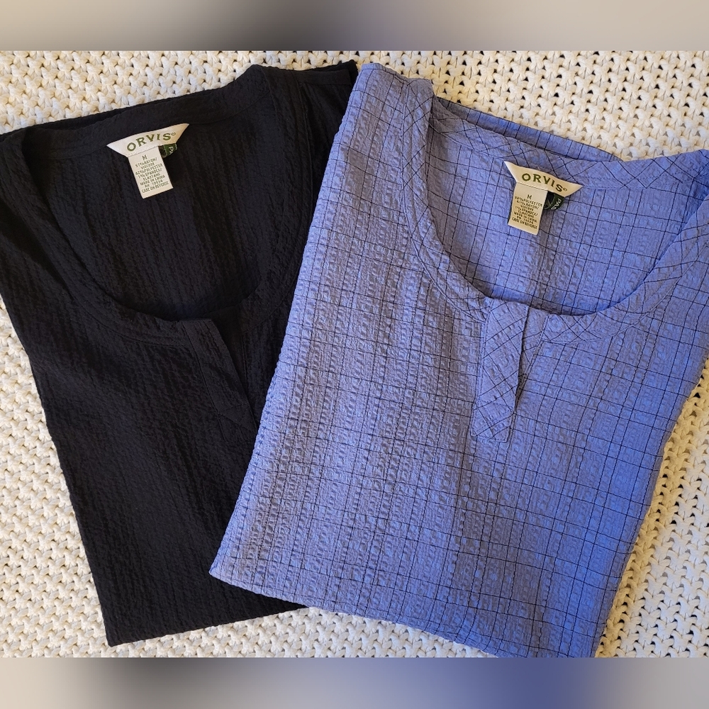 Orvis V-neck Crinkle Travel Tunic Top Set, Plaid Periwinkle & Black
